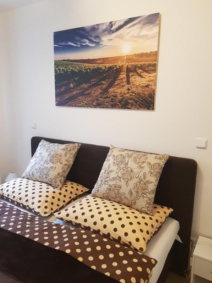 Apartman Rezidence Mikulov Luaran gambar