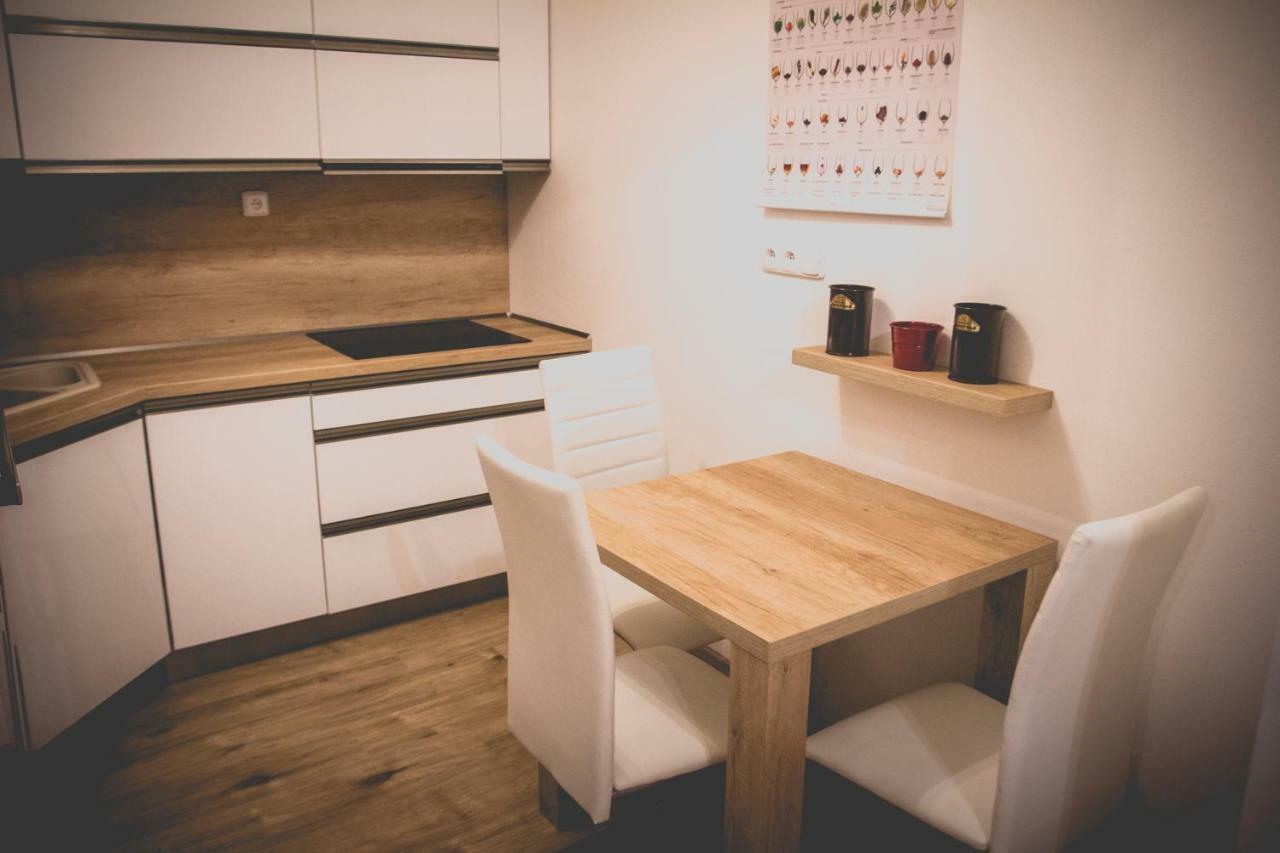 Apartman Rezidence Mikulov Luaran gambar