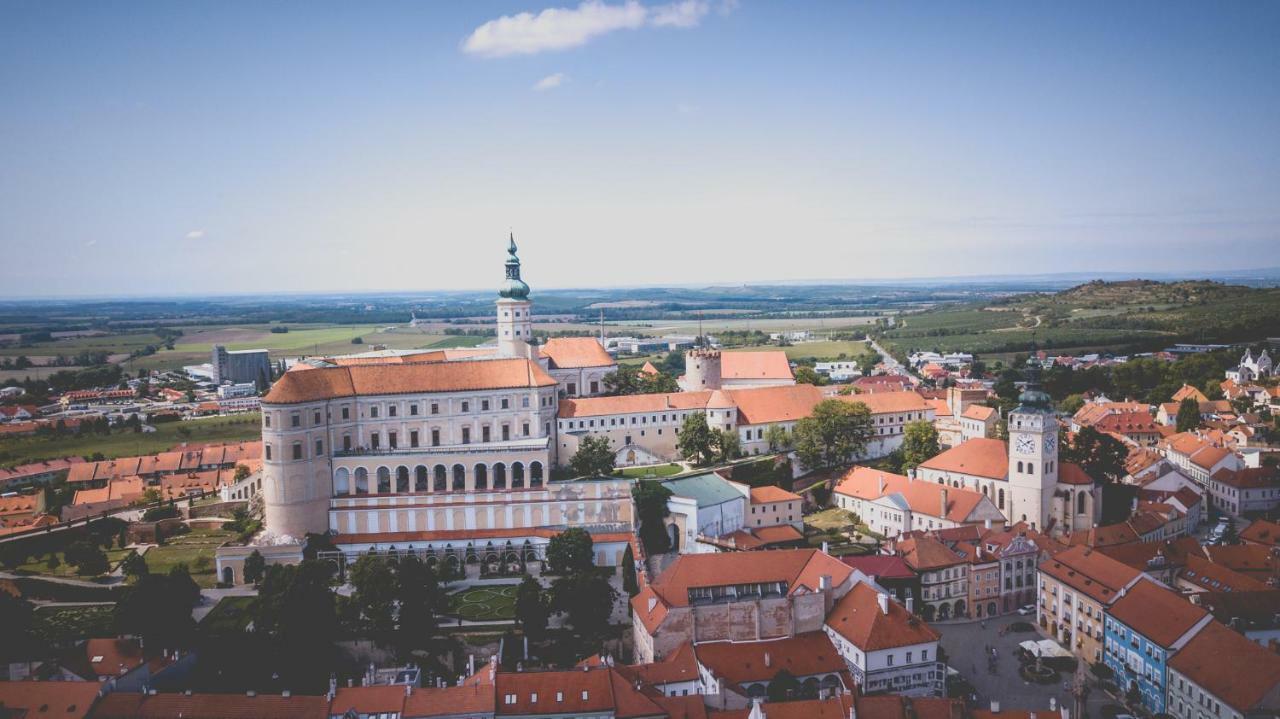 Apartman Rezidence Mikulov Luaran gambar